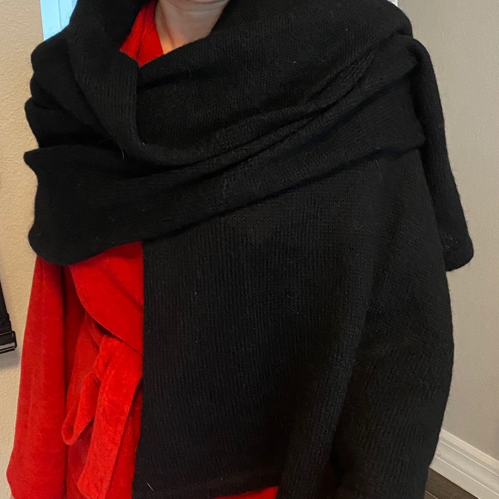 Bridgetown Collection wool wrap